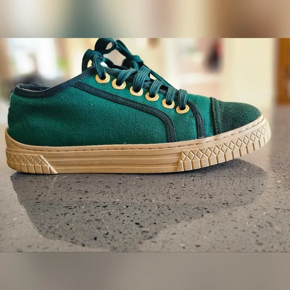 Chanel Sneaker Made In Italy💚 - Picture 6 of 17